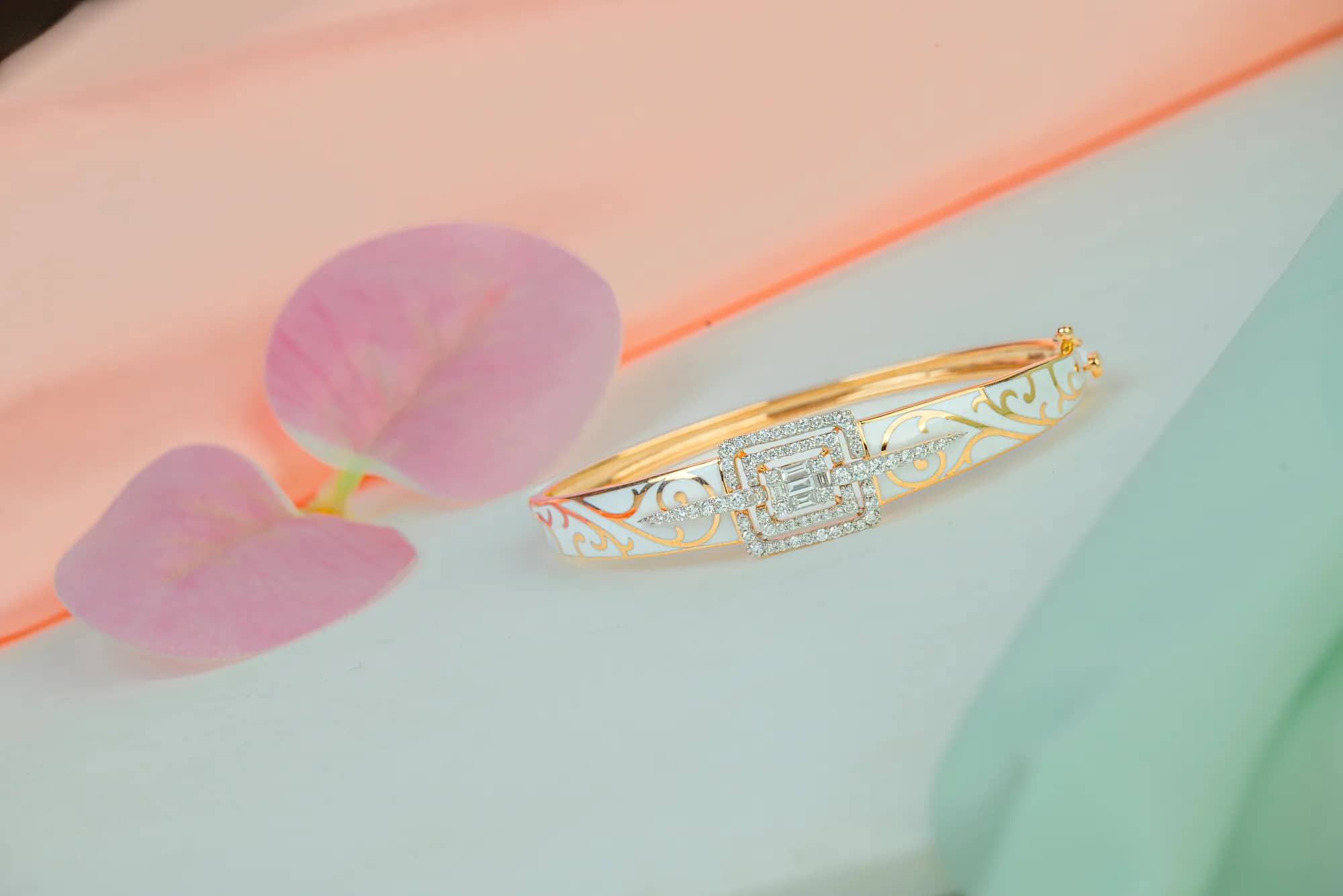Slim diamond bangle with square centre — Diamond