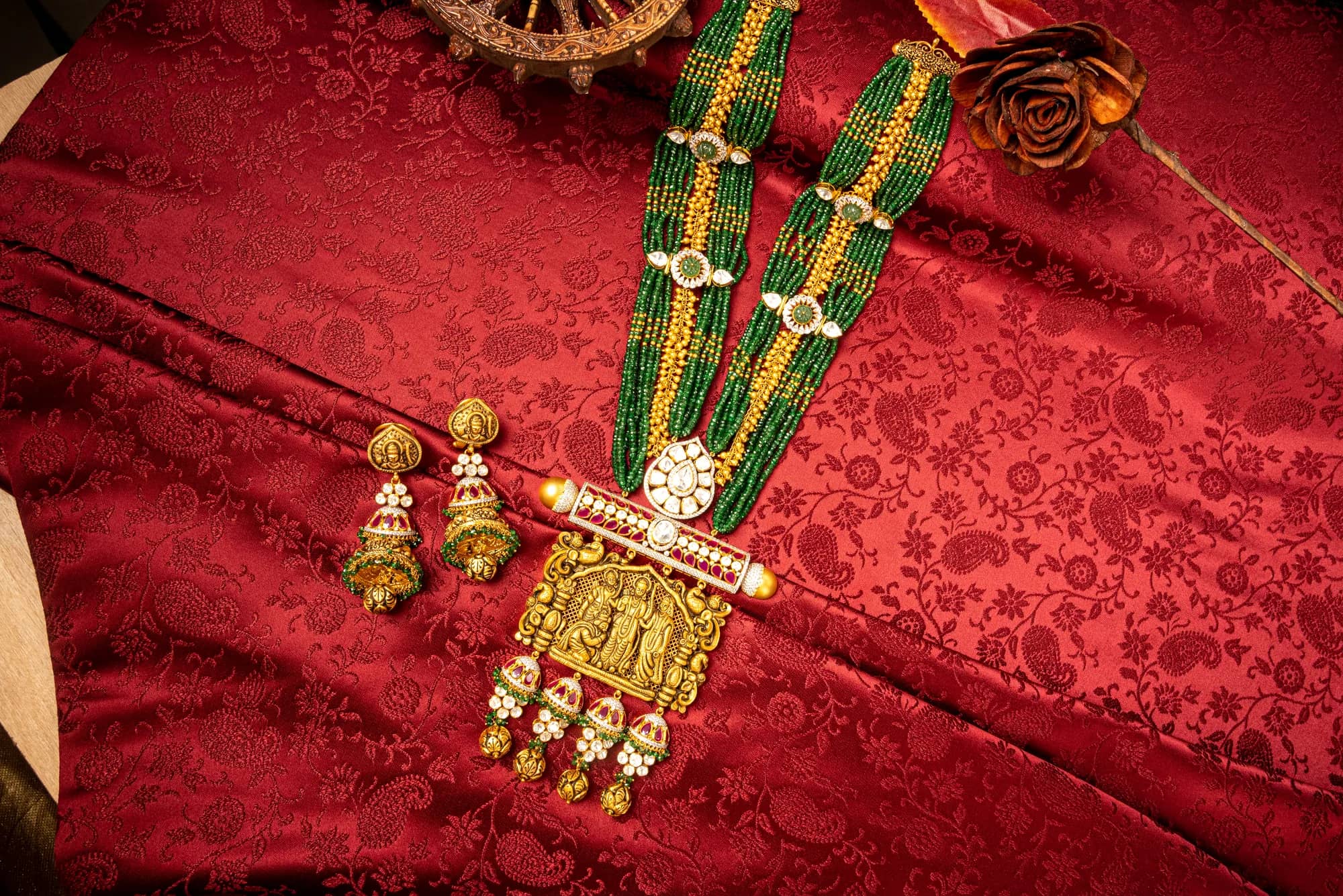 Emerald bead haar with temple pendant — Ekam collection