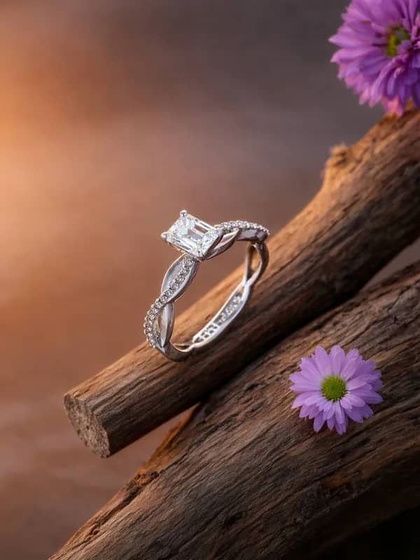 Solitaire ring