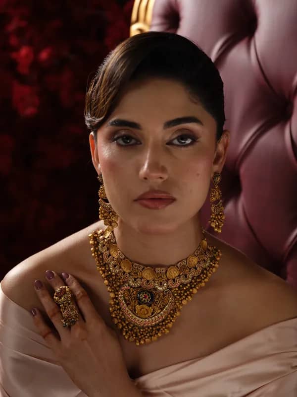 Bridal gold necklace