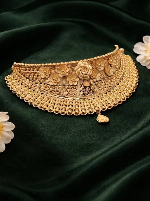 Filigree gold choker