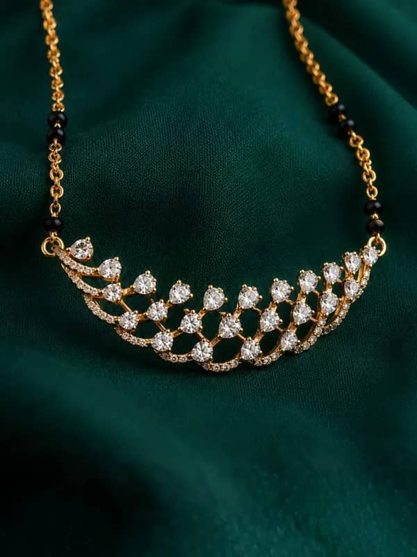 Rose-gold diamond mangalsutra — Rosette